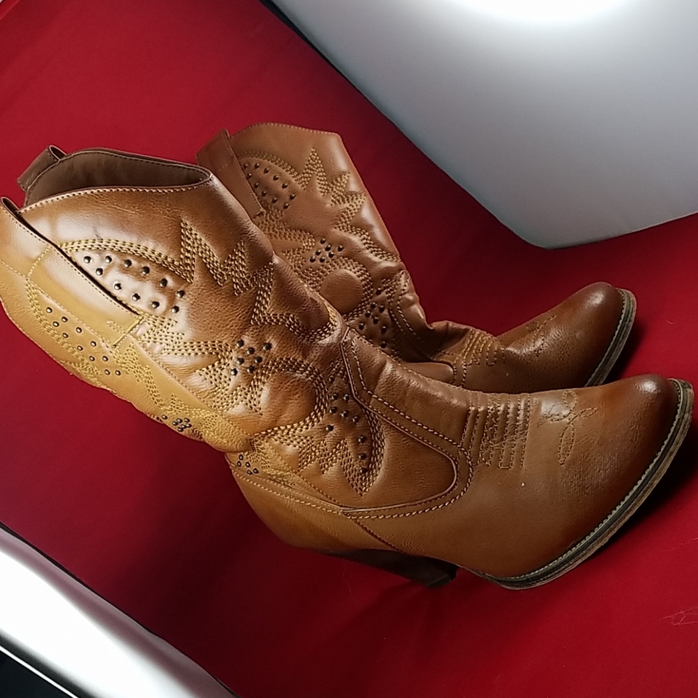 Cowboy boots